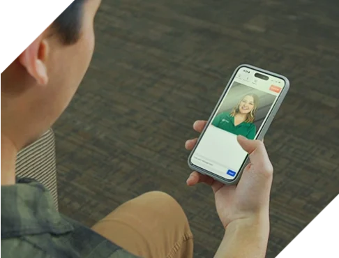 ICCU®168一分钟极速赛车体彩官网 account holder using VideoChat on a mobile device.